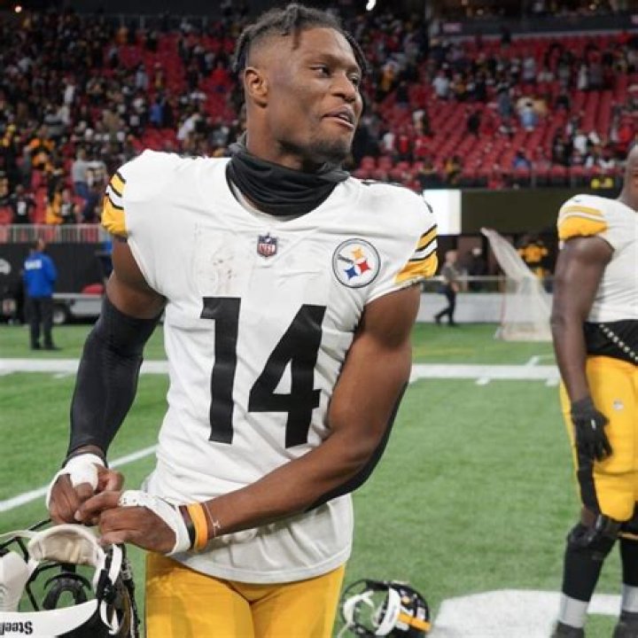George Pickens Wiki: Age, Parents, Father (Salary, Girlfriend, Height)