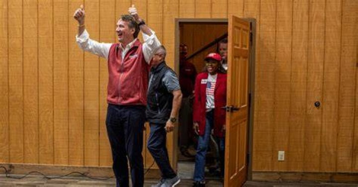 Glenn Youngkin Was a Traditional Republican. Then He Became a Culture