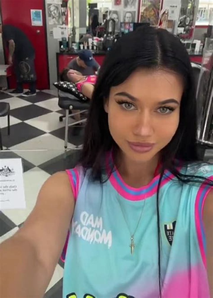 Gold Coast OnlyFans star aimeeinghigher says glamorising the job is