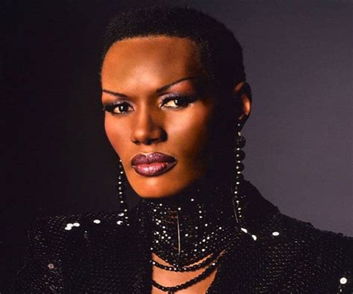 Grace Jones Biography Childhood, Life Achievements & Timeline