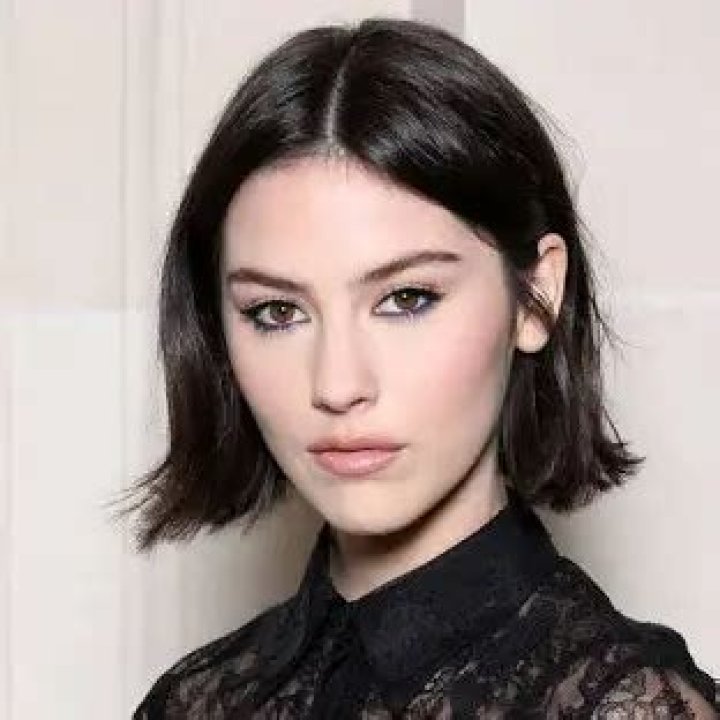 Gracie Abrams Age, Net Worth, Boyfriend, Family and Biography TheWikiFeed