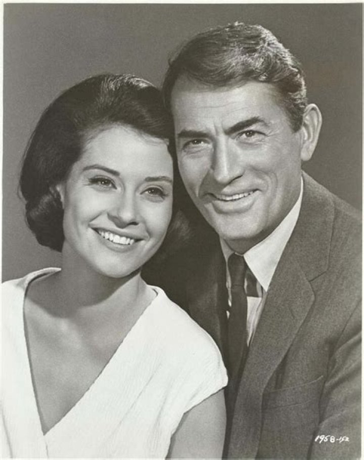 Gregory Peck and Diane Baker in Mirage (1965) American col&hellip; Flickr
