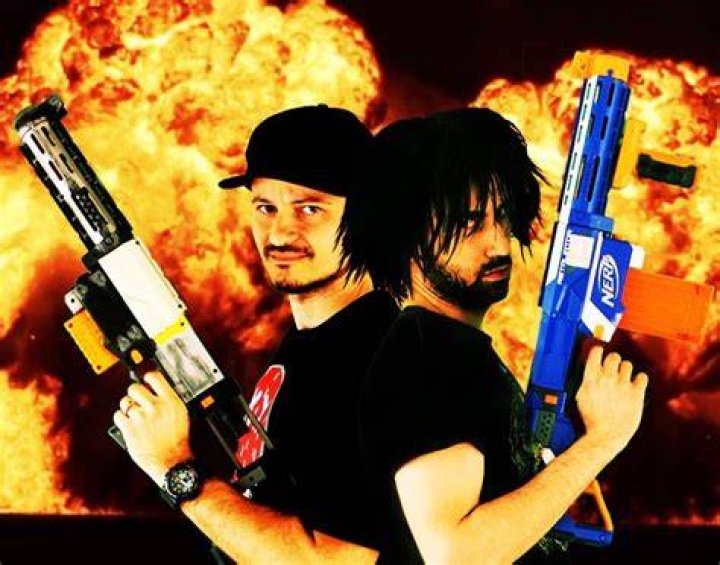GunVsGun Biography And Net Worth