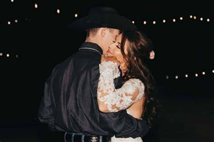 Hailey Kinsel And Husband Jess Lockwood Married In 2019