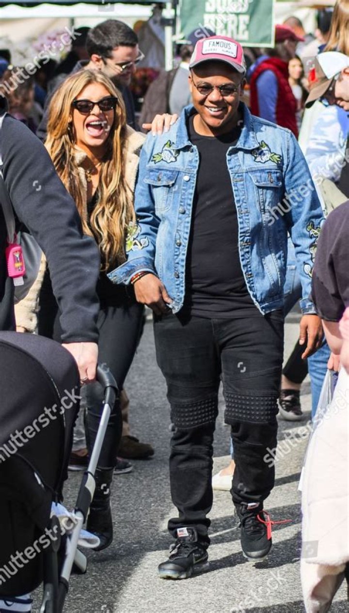 Hana Giraldo Kyle Massey Farmers Market Foto editorial Imagem de