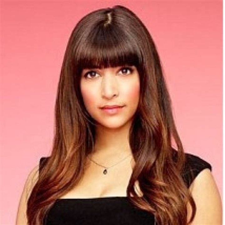 Hannah Simone und Elizabeth Hurley als TochterMutterGespann in