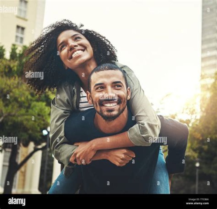 Happy Couple, Flexhacks