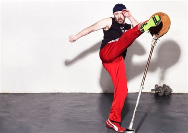 How Ricky Gervais Totally Lost It 40 Pound Weight Loss PK Baseline