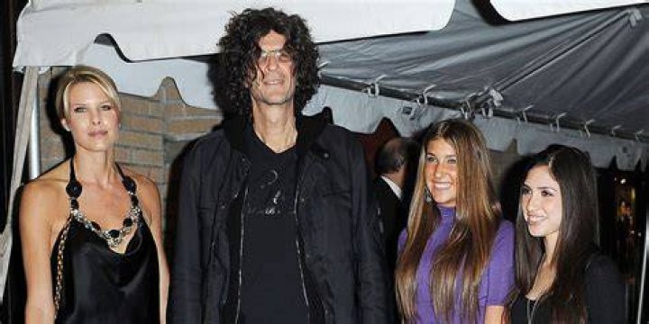 howard stern pictures of daughters howtowearcrocs