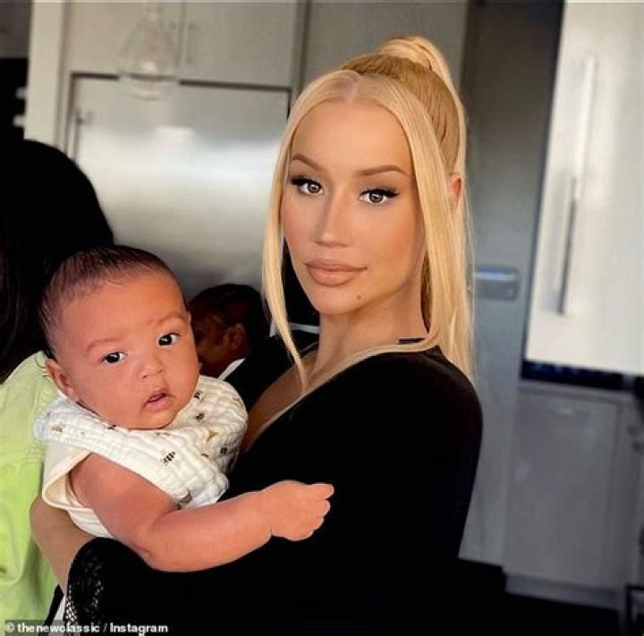 Iggy Azalea shares first photo of her newborn son Onyx ReadSector