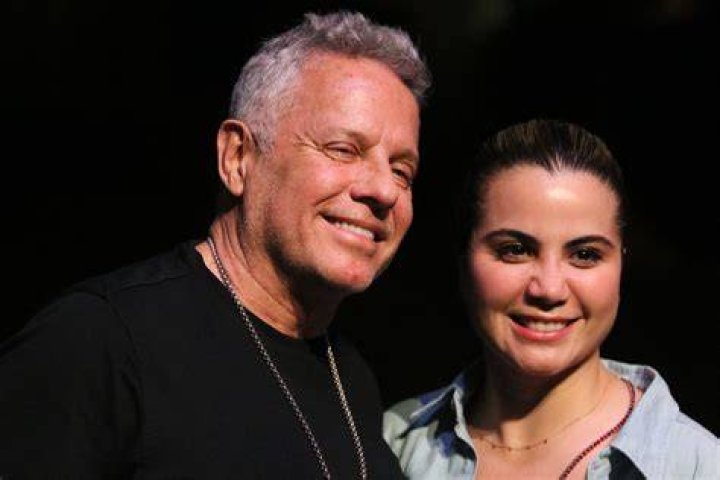&iquest;Qui&eacute;n es Cinthia Aparicio, la joven novia de Alexis Ayala? Canal U Unicable