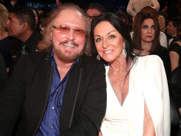 Is Barry Gibb and Linda Gray Married? A Musical Love Story Of 52 Years!