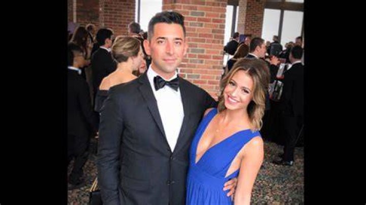 IS CHERYL SCOTT ENGAGED? KNOW HER RELATIONSHIP STATUS HERE fixthelife