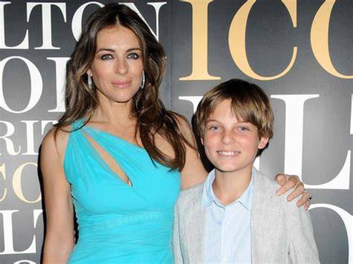 Is Damian Hurley Gay? The Truth About His Sexuality Revealed