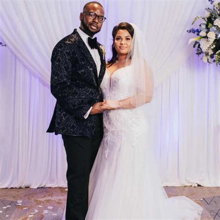 Is TD Jakes Still Married To His Wife? The Truth Revealed