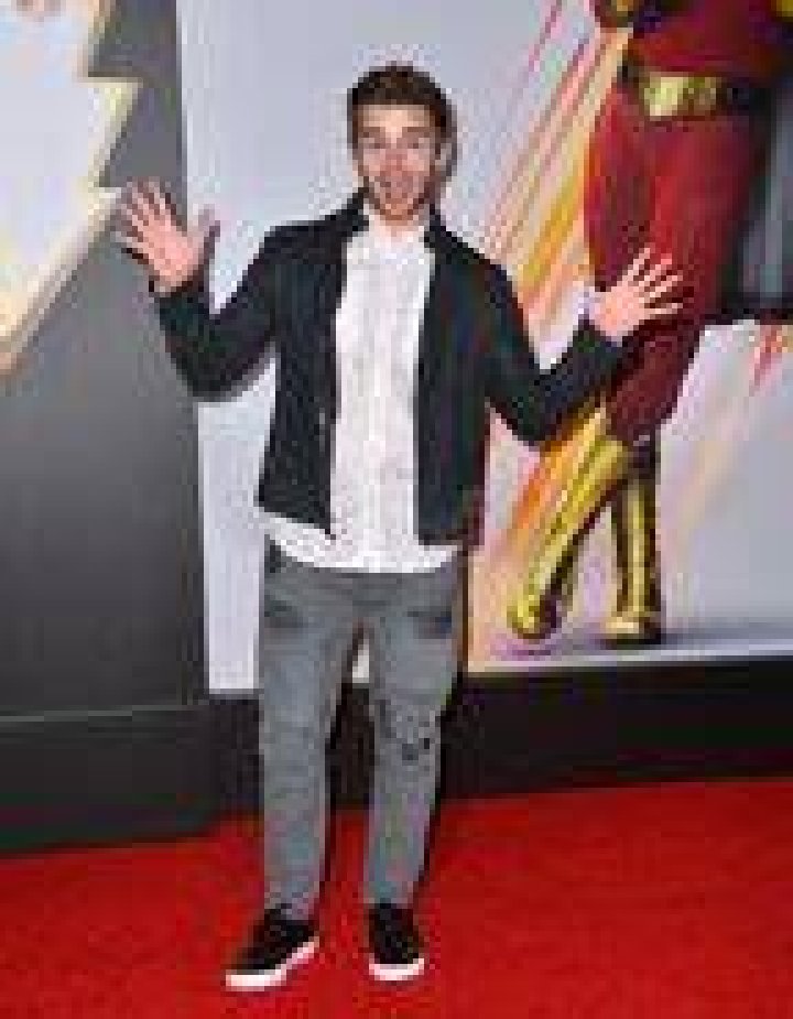Jack Griffo Austin Sexy, Popular, ¿Gay? Wiki Fandom