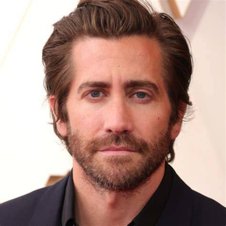 Jake Gyllenhaal: The Supportive Husband Of Amberley Snyder