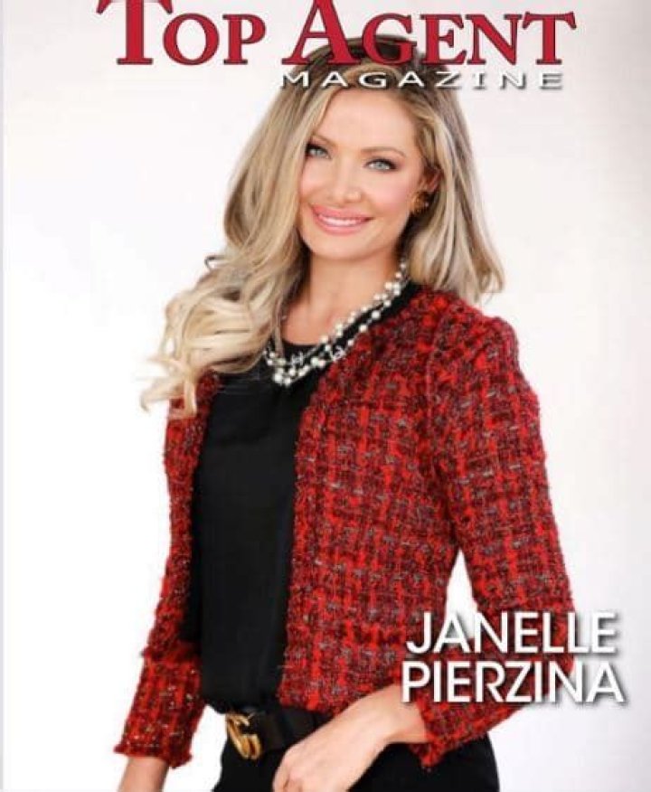 Janelle Pierzina Bio Wikis