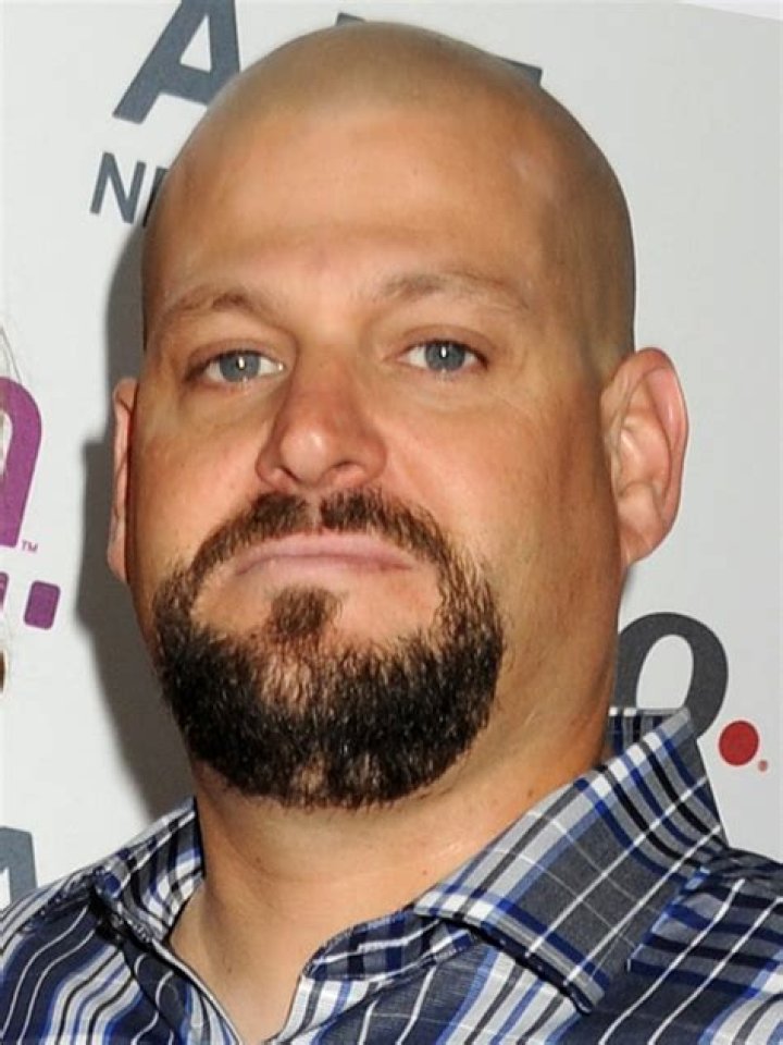 Jarrod Schulz Bio, Facts, Family Life of Reality TV Star