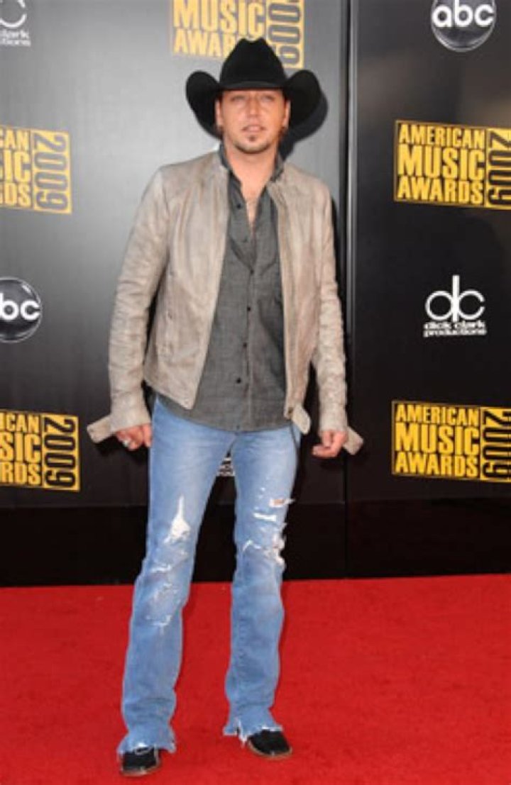 Jason Aldean Measurements Height and Weight