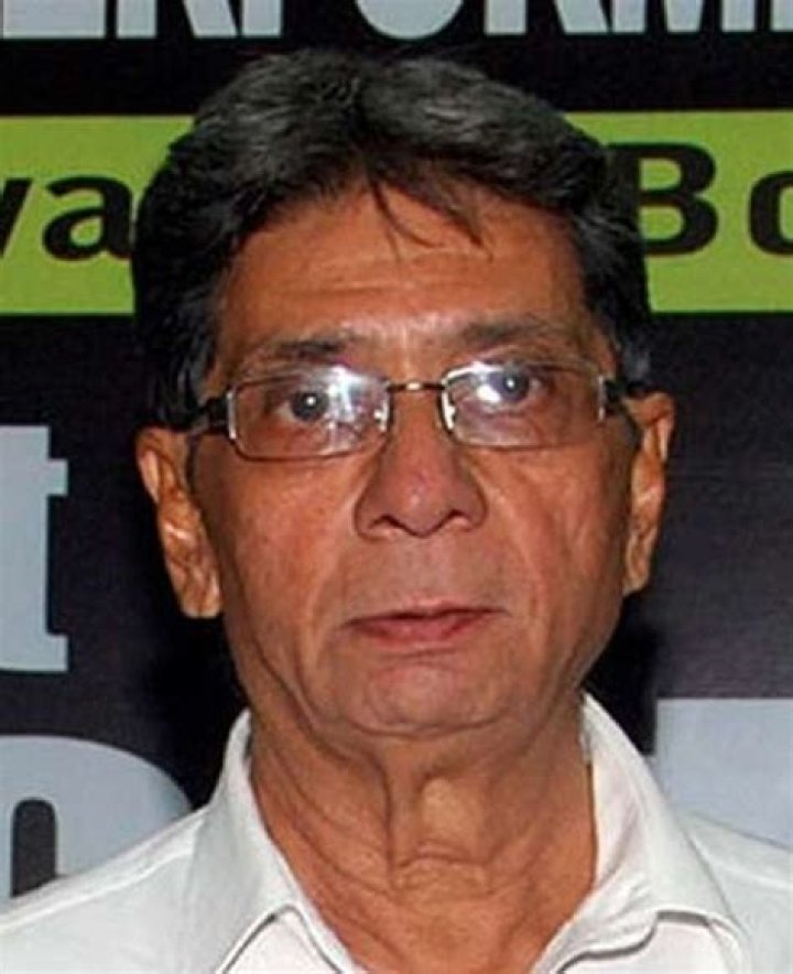 Javed Khan Amrohi Age, Death, Wife, Children, Family, Biography & More