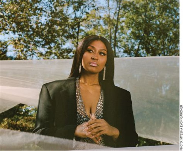 Jazmine Sullivan on the Power of &lsquo;Heaux Tales&rsquo; and Singing at the Super