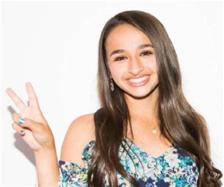 Jazz Jennings Net worth, Age Wife, Weight, Kids, BioWiki 2024 The