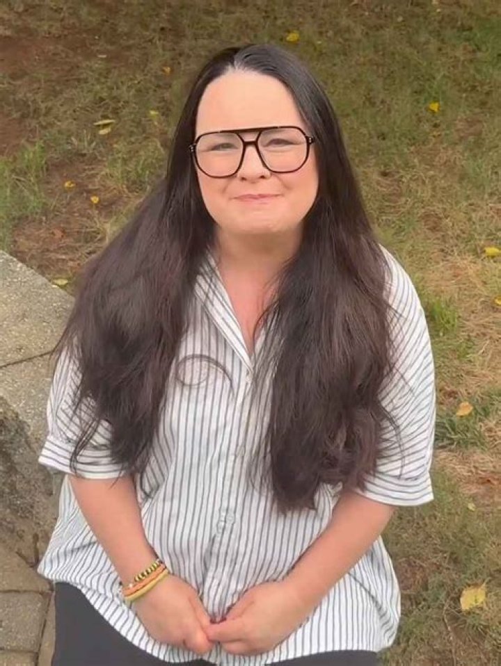 Jenna von Oy (JennavonOy) Twitter