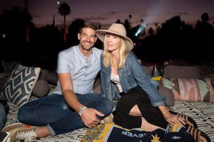 Jennie Garth and David Abrams Divorce Couple Brokeup after 3yr StoryTimes