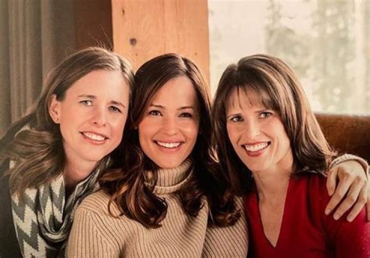 Jennifer Garner’s Sister Melissa Garner Wylie Biography, Age + Net