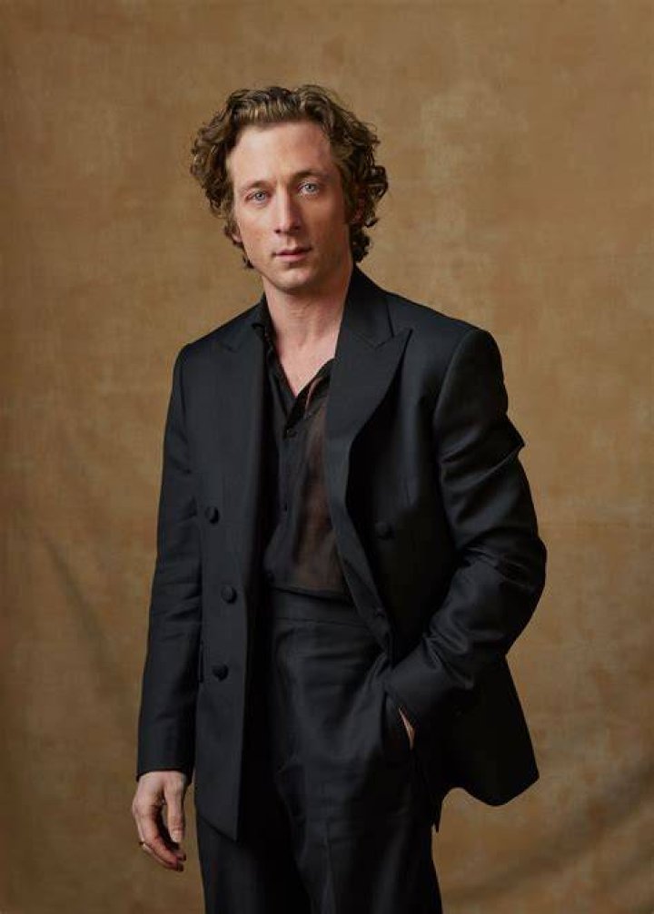 Jeremy Allen White's Wife & Kids The Actor's Family Is His Top Priority