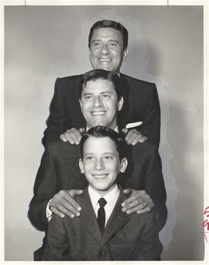 Jerry and Gary Lewis Jerry lewis, Movie stars, Celebrity families