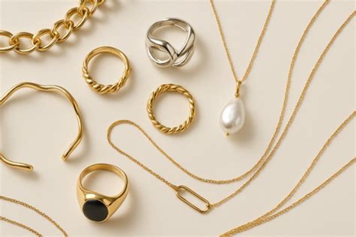 Jewelry, Gscnine