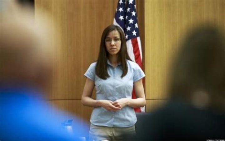 Jodi Arias Bikini Hot Tub swimfasr