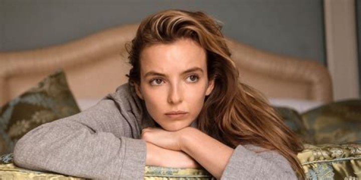 Jodie Comer's Height, Weight, Bio, Measurements & More