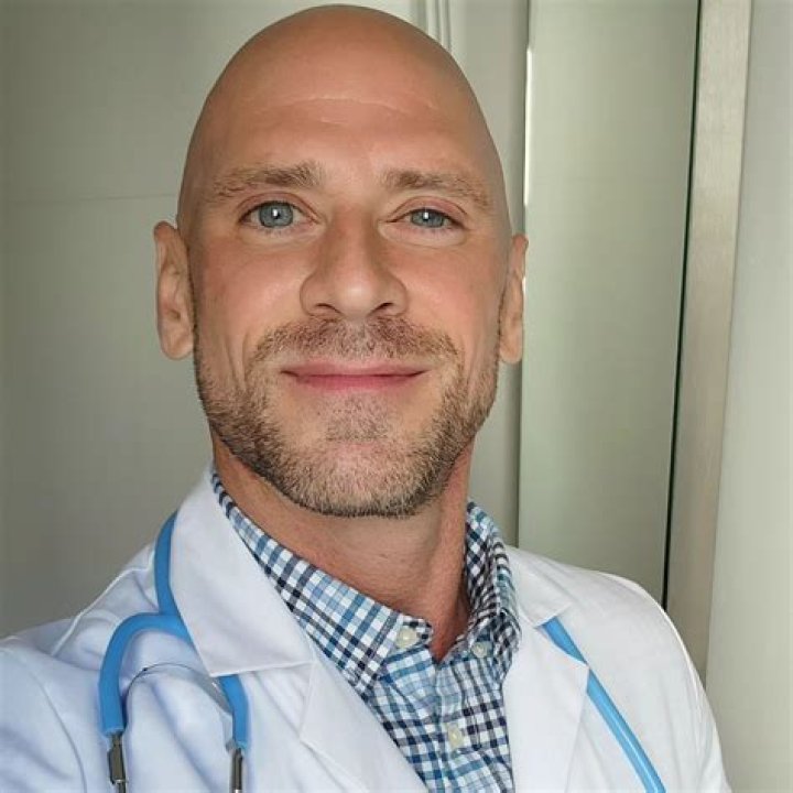 Johnny Sins Net Worth 2020, Age, Bio, Height, Family