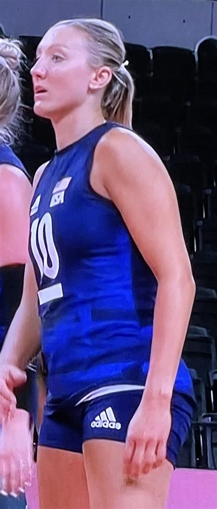 Jordan Larson Height, Weight, Age, Body Statistics Healthy Celeb