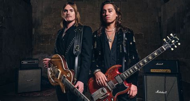 Josh Kiszka age How old is the Greta Van Flee Member?