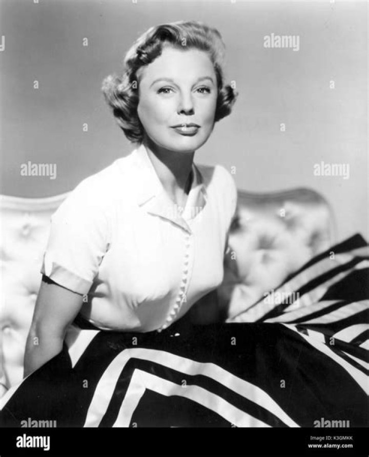 June Allyson's 4 Marriages, 3 Spouses and 2 Kids &mdash; inside Her Tragic