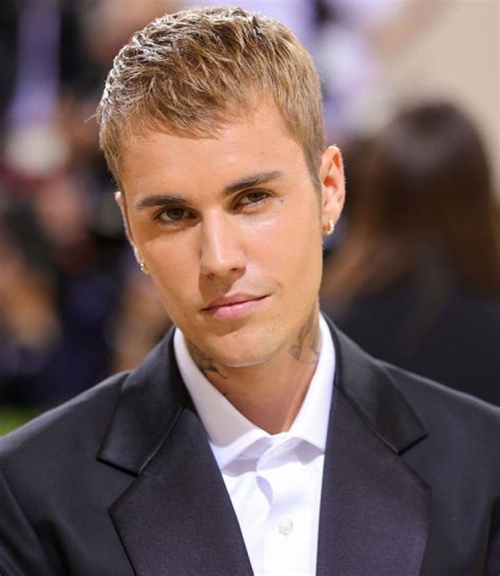 Justin Bieber's Age In 2011: Unveiling The Pop Star's Early Fame