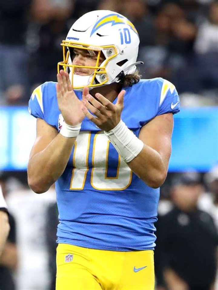 Justin Herbert Chargers QB prefers the quiet life