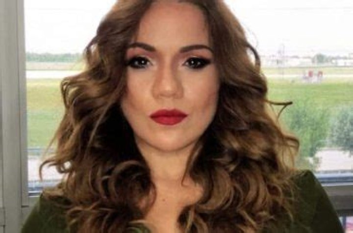 Karen Velez (Model) – Lee Majors’ Ex-Wife