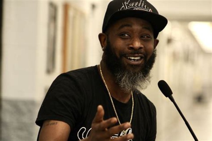 Karlous Miller talks leadership, responsibility and more in surprise appearance at Lafayette