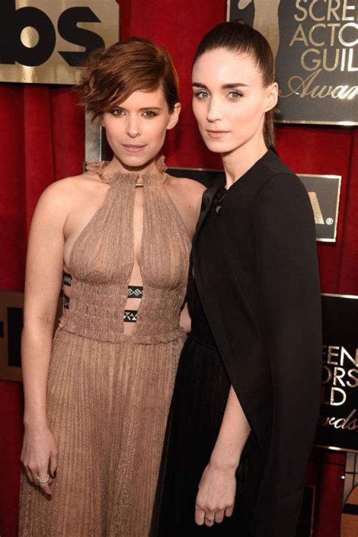 Kate and Rooney Mara's SAG Awards 2016 Hair and Makeup Look Vogue