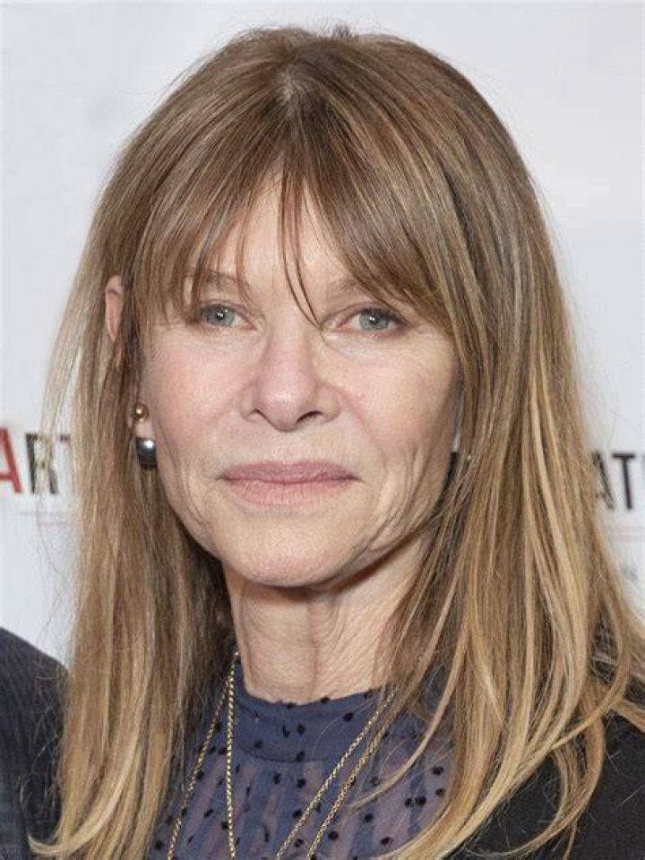 Kate Capshaw's Body Measurements Including Breasts, Height and Weight