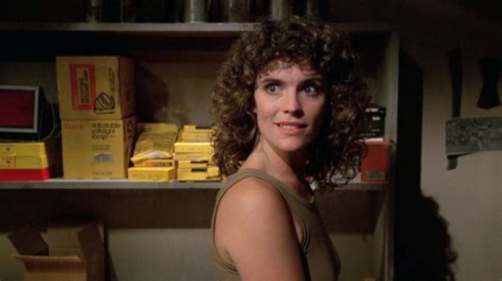 Kate Connelly MacGyver Online