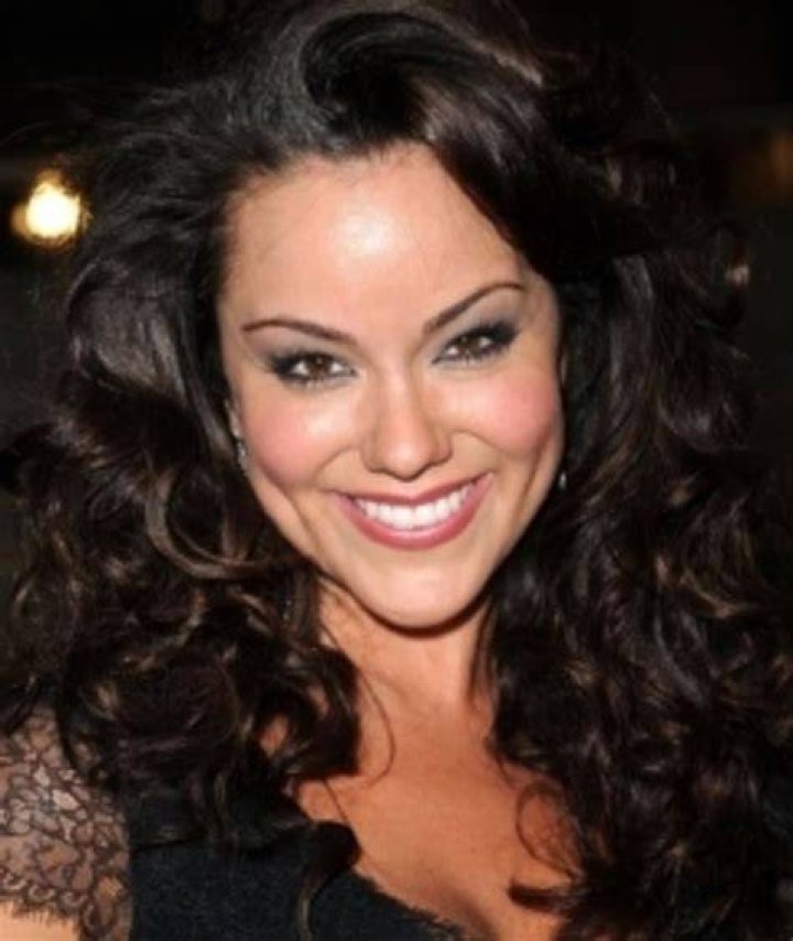 Katy Mixon Movies, Bio and Lists on MUBI