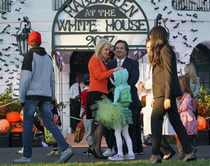 Kellyanne Conway Offers Odd Defense of Estranged Husband