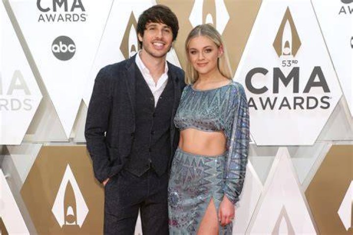 Kelsea Ballerini, Evans Divorce Why They Split In Touch Weekly