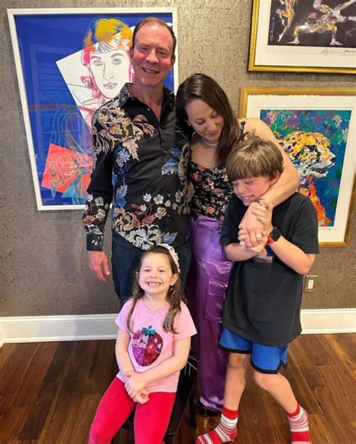 Ken Goldin Kids Laura, Paul And Carleigh Goldin Family